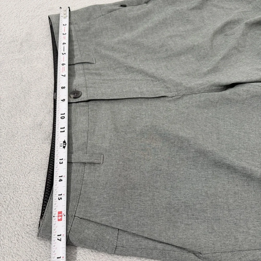 Vuori Aim Shorts Mens 32 Gray 8